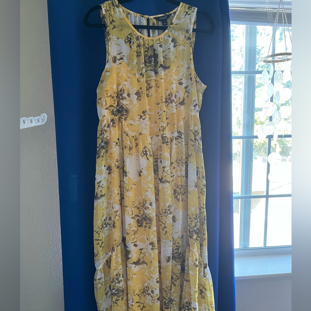 Simply Vera Vera Wang, Floral, Yellow Sleeveless Dress